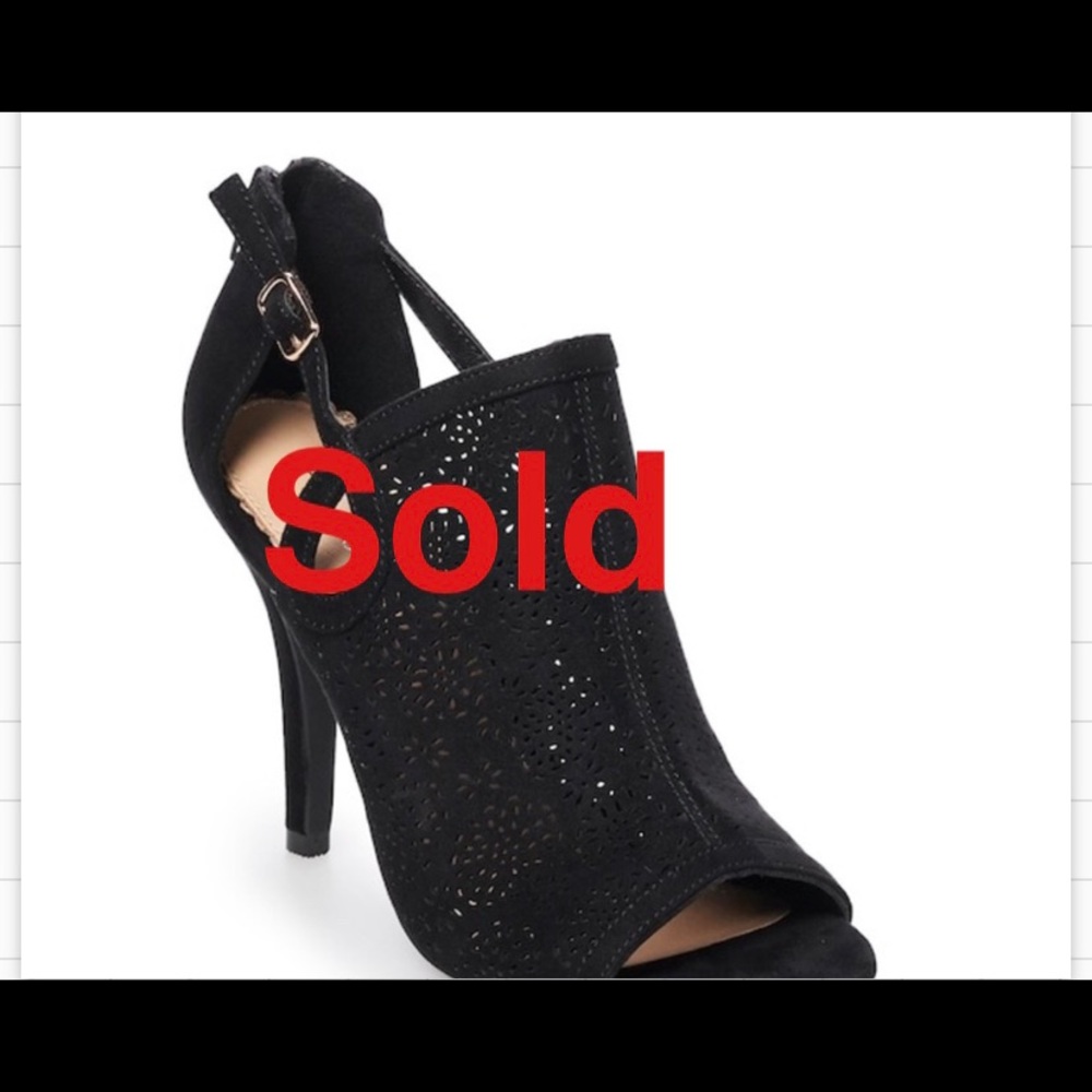 Lauren Conrad heels